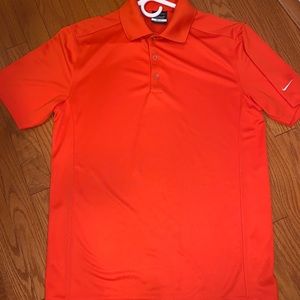 Men’s Nike medium golf shirt